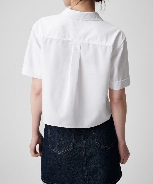 MUSINSA STANDARD WOMAN（ムシンサスタンダードウーマン）の「ウィメンズオックスフォードクロップ半袖シャツ[ホワイト]（シャツ/ブラウス・レディース・その他・SMALL/MEDIUM）」の7枚目の写真