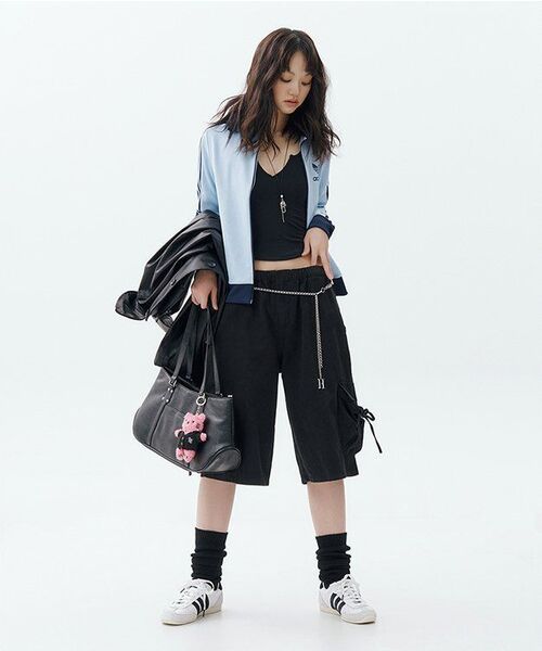 PLACE STUDIO（プレイススタジオ）の「ワークフレンチクラシックオーバーサイズハーフレザーコート[ブラック]（ライダースジャケット・レディース・ブラック・FREE）」の6枚目の写真