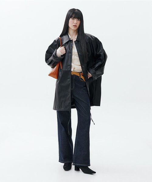 PLACE STUDIO（プレイススタジオ）の「ワークフレンチクラシックオーバーサイズハーフレザーコート[ブラック]（ライダースジャケット・レディース・ブラック・FREE）」の7枚目の写真