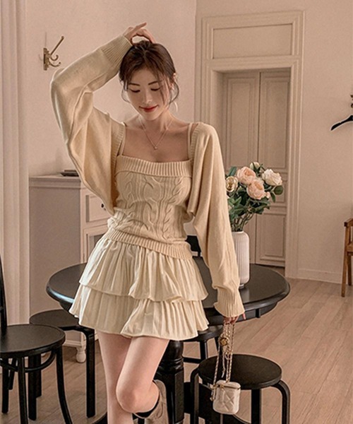 Jasmine Grandiflorum（ジャスミングランディフローラム）の「【Jasmine】ケープス編みニットキャミソール＋ボレロ（アンサンブル・レディース・アイボリー/ライトブルー・FREE）」の4枚目の写真