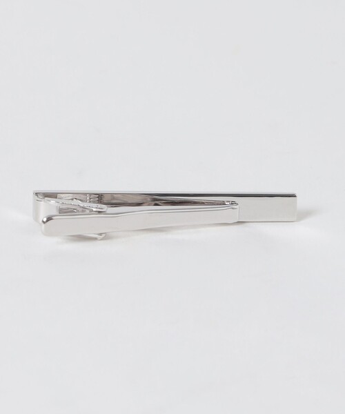 BLACK LABEL CRESTBRIDGE（ブラックレーベル・クレストブリッジ）の「クレストブリッジチェックハーフダイヤカットタイバー（ネクタイピン・メンズ・グレー系その他2/ブラック・FREE）」の3枚目の写真