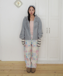 FUN FROM FUN（ファンフロムファン）の「Granny Padding Pants, Multi（スウェットパンツ）」