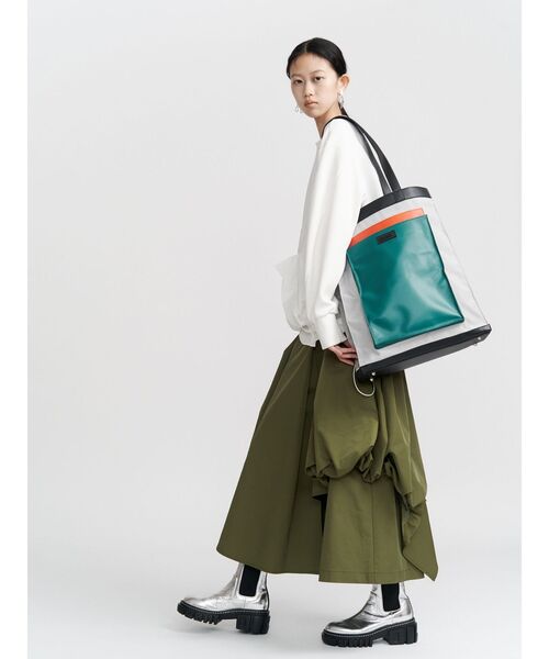 BIG POCKET NYLON TOTE / ビッグポケットナイロントート（トートバッグ 