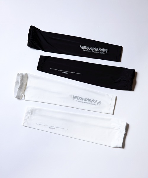 VIRGOwearworks(ヴァルゴウェアワークス)の「VGW ARM COVER2 METAL(アームカバー・メンズ・ホワイト/ブラック・MEDIUM/LARGE)」の3枚目の写真