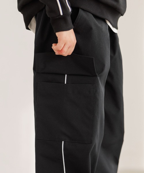 coca（coca）（コカ）の「キッズ ラインカーゴジョガーパンツ（スウェットパンツ・キッズ・ブラック/カーキ・120/130/140/150）」の10枚目の写真