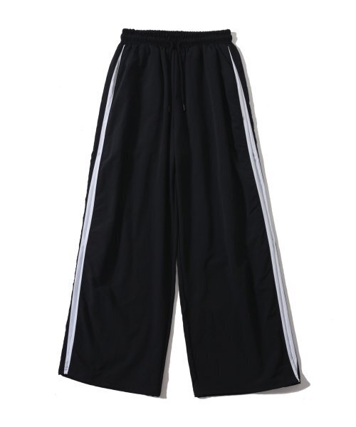 SEARCH410(サーチ410)の「ナイロンワッシャースナップワイドパンツブラック(スウェットパンツ・メンズ・その他・LARGE/MEDIUM)」の1枚目の写真