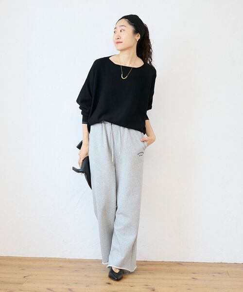 le.coeur blanc(ルクールブラン)の「スウェットイージーワイドパンツ(スウェットパンツ・レディース・ライトグレー/アイボリー・38)」の8枚目の写真