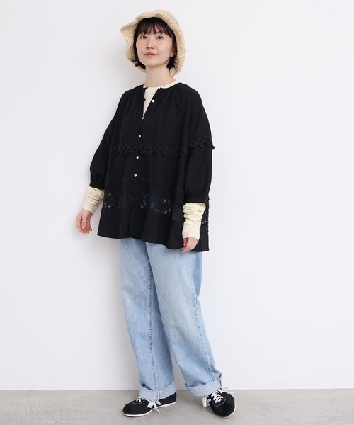 l'atelier du savon(アトリエドサボン)の「つぎはぎレース パッチワークブラウス(シャツ/ブラウス・レディース・ブラック/ホワイト・FREE)」の3枚目の写真