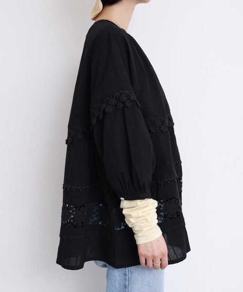 l'atelier du savon(アトリエドサボン)の「つぎはぎレース パッチワークブラウス(シャツ/ブラウス・レディース・ブラック/ホワイト・FREE)」の11枚目の写真