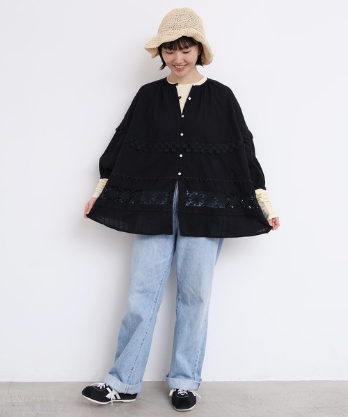 l'atelier du savon(アトリエドサボン)の「つぎはぎレース パッチワークブラウス(シャツ/ブラウス・レディース・ブラック/ホワイト・FREE)」の6枚目の写真