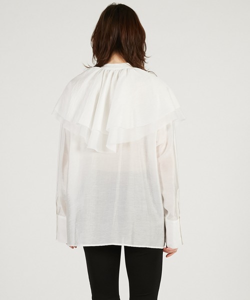 PRANK PROJECT（プランクプロジェクト）の「ボリュームラッフル2WAYトップ / Volume Ruffled 2WAY Top（シャツ/ブラウス・レディース・ブラック/ホワイト・FREE）」の9枚目の写真