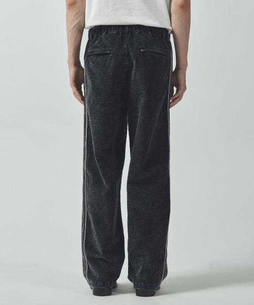 ECORR(エコル)の「コーデュロイトラックパンツ_ブラック(その他パンツ・メンズ・その他・3(XL)/1(M)/2(L))」の3枚目の写真