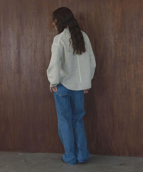 URBAN RESEARCH Sonny Label（アーバンリサーチサニーレーベル）の「バックラウンドカラーシームニットプルオーバー（ニット/セーター・レディース・ピンク/チャコールグレー/オートミール/イエロー・FREE）」の11枚目の写真