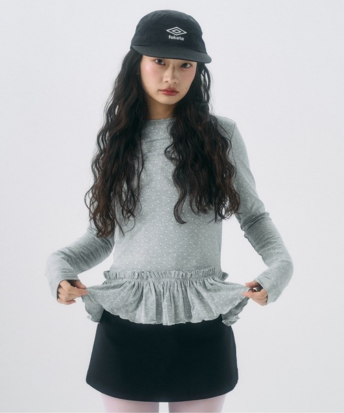 FEKETE(フェケテ)の「frill long sleeve tee / フリルロンT(Tシャツ/カットソー・レディース・ホワイト/グレー系その他/ホワイト系その他・SMALL/LARGE/MEDIUM)」の9枚目の写真