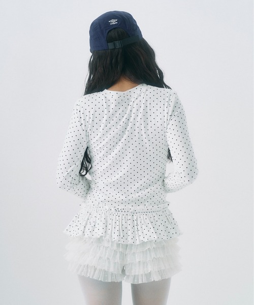 FEKETE(フェケテ)の「frill long sleeve tee / フリルロンT(Tシャツ/カットソー・レディース・ホワイト/グレー系その他/ホワイト系その他・SMALL/LARGE/MEDIUM)」の15枚目の写真