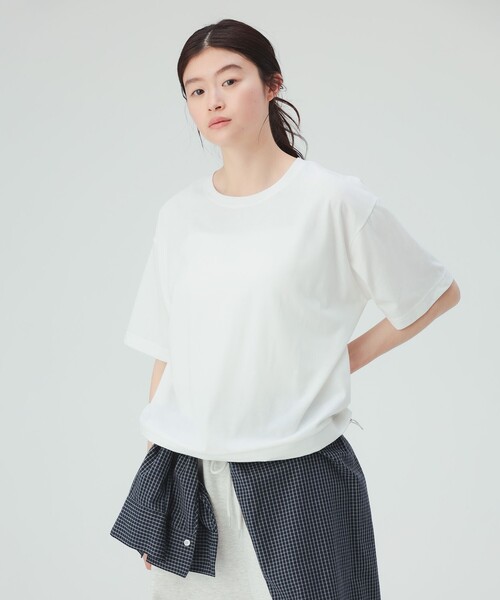 BEAMS HEART(ビームスハート)の「異素材 ドロスト プルオーバー(Tシャツ/カットソー・レディース・ブルー系その他/ブラック/オフホワイト・FREE)」の2枚目の写真