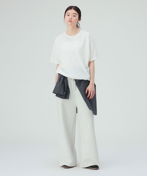 BEAMS HEART(ビームスハート)の「異素材 ドロスト プルオーバー(Tシャツ/カットソー・レディース・ブルー系その他/ブラック/オフホワイト・FREE)」の4枚目の写真