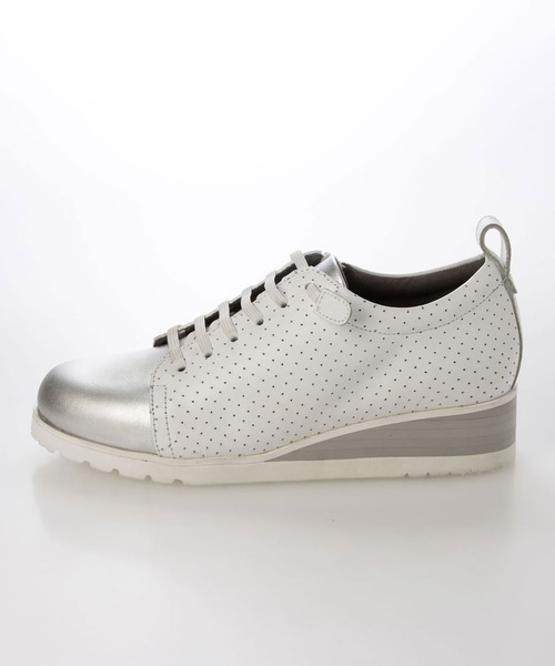 enchanted(エンチャンテッド)の「本革サイドジップエラスティックレースウェッジスニーカー(スニーカー・レディース・ホワイト/ブラック・24/23.5/23/22.5/25/24.5)」の8枚目の写真