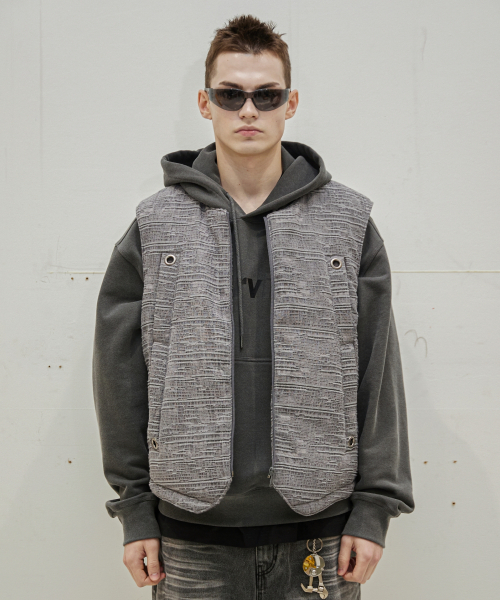 eastserviceshop(イーストサービスショップ)の「Linen Dyed Padded Vest - Grey(ベスト・レディース・その他・SMALL/MEDIUM/LARGE)」の4枚目の写真