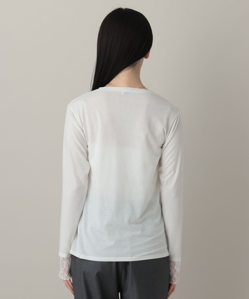 A part by（アパートバイ）の「レースレイヤードスリーブ_長袖（Tシャツ/カットソー・レディース・オフホワイト/ライトブルー/ブラック・FREE）」の9枚目の写真