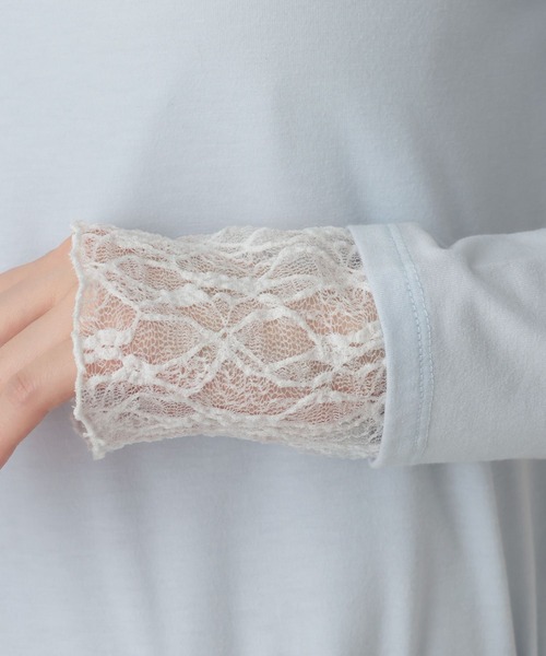 A part by（アパートバイ）の「レースレイヤードスリーブ_長袖（Tシャツ/カットソー・レディース・オフホワイト/ライトブルー/ブラック・FREE）」の19枚目の写真