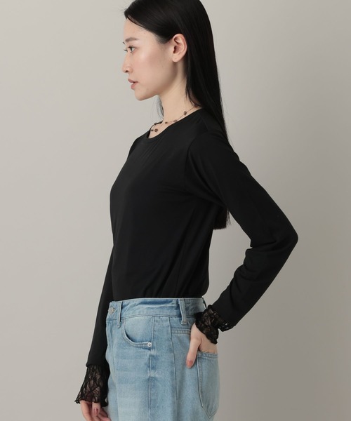 A part by（アパートバイ）の「レースレイヤードスリーブ_長袖（Tシャツ/カットソー・レディース・オフホワイト/ライトブルー/ブラック・FREE）」の21枚目の写真