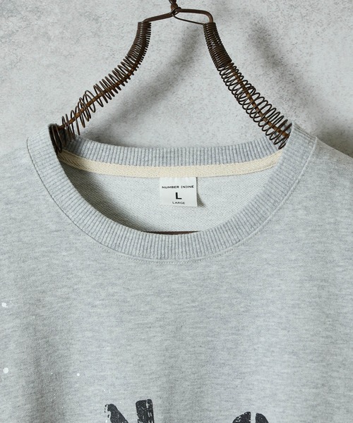 NUMBER (N)INE（ナンバーナイン）の「HAND PAINTED N-9 PRINTED CLASSIC CREWNECK SWEATSHIRT / ハンドペイント エヌナイン ロゴプリント クラシック クルーネック スウェットシャツ（スウェット・メンズ・グレー/グレー系その他2・M/XL/L）」の9枚目の写真