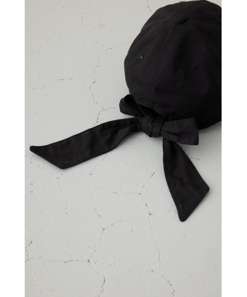 AZUL by moussy（アズールバイマウジー）の「バックリボンキャップ（キャップ・レディース・ライトベージュ/ブラック・FREE）」の9枚目の写真