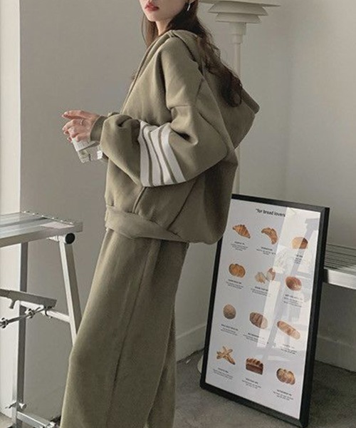 Flugge(フラッジー)の「ラインジップパーカーセットアップ(パーカー・レディース・グリーン・LARGE/MEDIUM)」の12枚目の写真