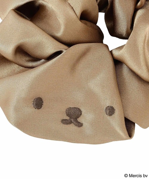 earth music&ecology（アースミュージックアンドエコロジー）の「miffy/earth フェイス刺繍シュシュ（その他ヘアアクセサリー・レディース・ブラウン/アイボリー・FREE）」の9枚目の写真