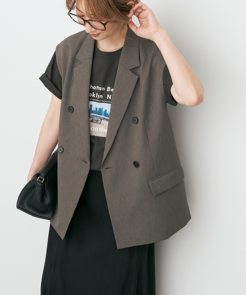 Spick & Span（スピックアンドスパン）の「エアリーブレンドダブルブレストジレ（その他アウター・レディース・ベージュ/ブラウン・38/36）」の5枚目の写真