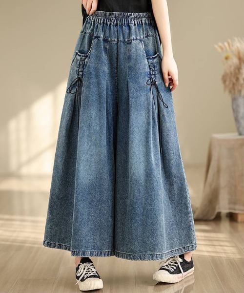 &soiree(アンドソワレ)の「レースアップワイドデニムパンツ(デニムパンツ・レディース・ブルー・X-LARGE/LARGE/MEDIUM)」の2枚目の写真