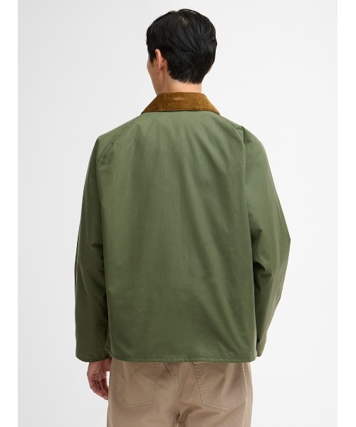 Barbour(バブアー)の「【TRANSPORT / トランスポート】ワックス ジャケット オーバーサイズフィット(ブルゾン・メンズ・カーキ/グリーン・34/36/38/40/42)」の8枚目の写真
