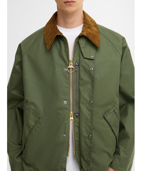 Barbour(バブアー)の「【TRANSPORT / トランスポート】ワックス ジャケット オーバーサイズフィット(ブルゾン・メンズ・カーキ/グリーン・34/36/38/40/42)」の10枚目の写真