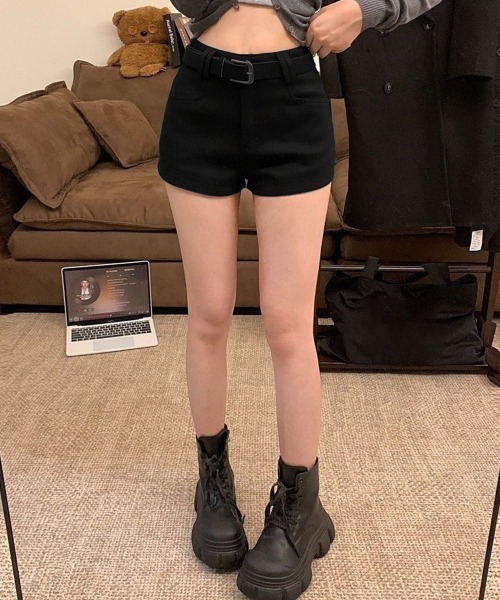 Miniministore(ミニミニストア)の「ウール風ショートパンツハイウエスト短パン(デニムパンツ・レディース・ダークグレー/ブラック/ブラウン・M/S/L)」の11枚目の写真