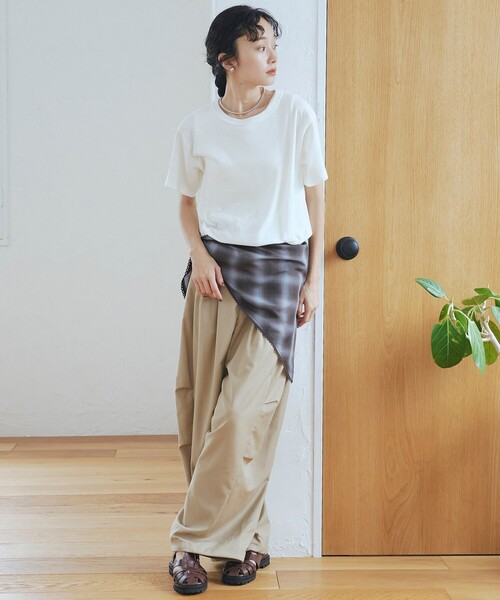 coen(コーエン)の「【再入荷/新色登場】Feel Soft / フィールソフト 接結 半袖Tシャツ(Youtube紹介アイテム)(Tシャツ/カットソー・レディース・ブラック/ナチュラル/オフホワイト/ベージュ/ブラウン/ライトピンク・L/M)」の8枚目の写真
