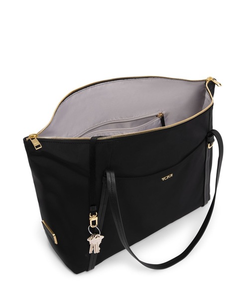 TUMI（トゥミ）の「VOYAGEUR 「キュー」トート（トートバッグ・レディース・ブラック×ゴールド/インディゴブルー/オートミール・FREE）」の15枚目の写真