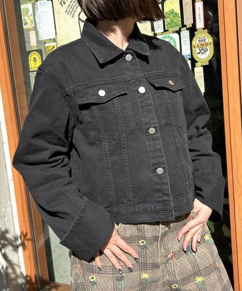 LAC-VERT(ラック・ヴェール)の「ワイドスリーブデニムジャケット(デニムジャケット・レディース・ブラック/ライトブルー/ブルー/ネイビー・FREE)」の20枚目の写真