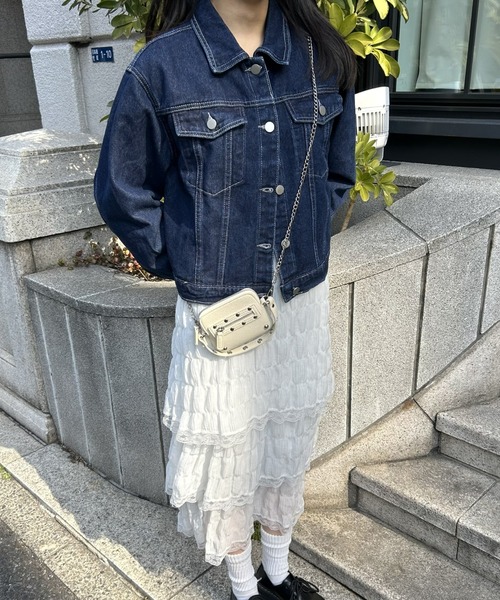 LAC-VERT(ラック・ヴェール)の「ワイドスリーブデニムジャケット(デニムジャケット・レディース・ブラック/ライトブルー/ブルー/ネイビー・FREE)」の14枚目の写真