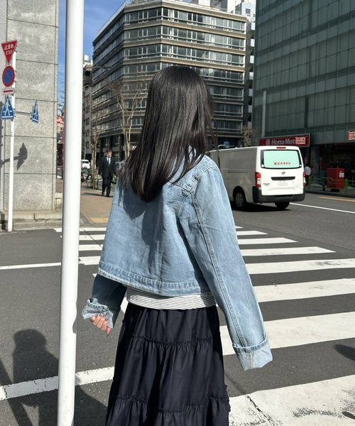 LAC-VERT(ラック・ヴェール)の「ワイドスリーブデニムジャケット(デニムジャケット・レディース・ブラック/ライトブルー/ブルー/ネイビー・FREE)」の7枚目の写真