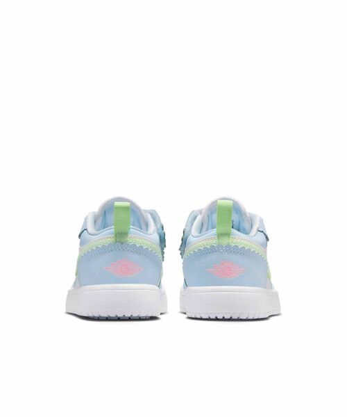JORDAN BRAND(ジョーダンブランド)の「ジョーダン 1 LOW ALT SE リトルキッズシューズ / Jordan 1 Low Alt SE Little Kids' Shoes IB7117-403 Half Blue(スニーカー・キッズ・ライトブルー・19.5/18.5/17.5/17/22/21.5/21/20.5/20/19/18/16.5)」の6枚目の写真
