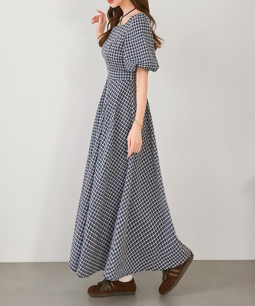 Meiru（メイル）の「チェックパフスリーブフレアワンピース（ワンピース・レディース・ブラウン/ネイビー/ブルー・LARGE/MEDIUM/SMALL）」の21枚目の写真