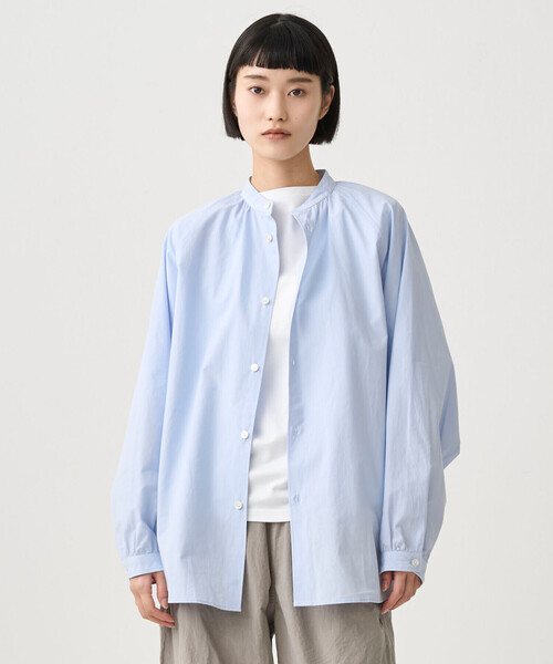 ORCIVAL（オーシバル）の「ORCIVAL | コットンタイプライター 長袖バンドカラーシャツ WOMEN（シャツ/ブラウス・レディース・アイボリー/サックスブルー・1）」の13枚目の写真