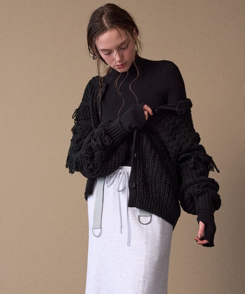 MIELI INVARIANT（ミエリインヴァリアント）の「Fringe Spot Knit Cardigan（カーディガン/ボレロ・レディース・アイボリー/ブラック・FREE）」の8枚目の写真