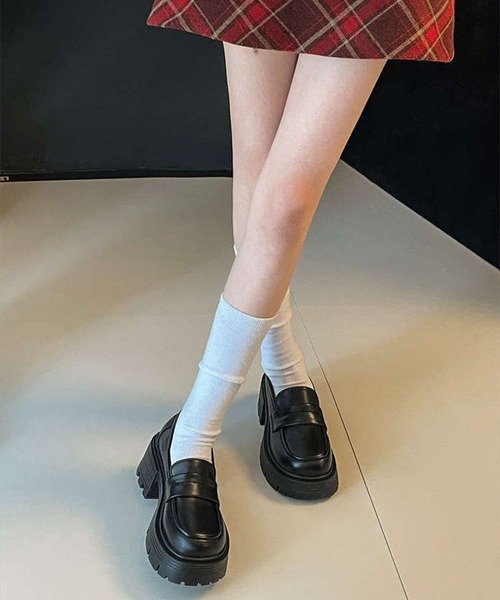lulufa(ルルファ)の「厚底ヒール ローファー ボリュームソール 軽量(ローファー・レディース・ブラック系/ブラック・SMALL/MEDIUM/LARGE)」の18枚目の写真