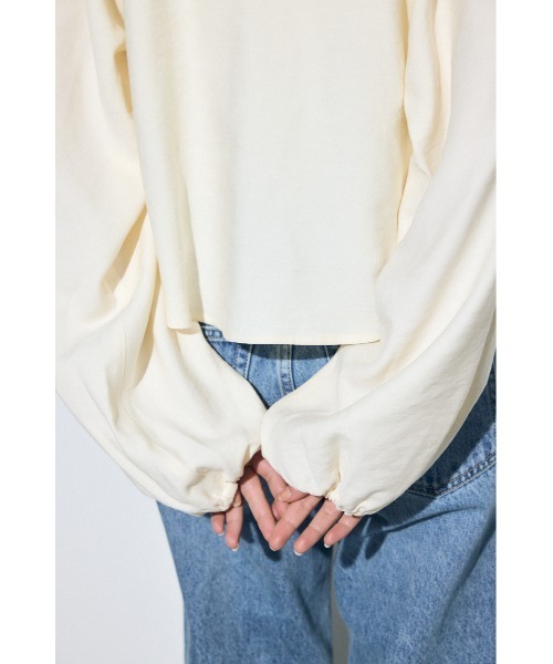 AZUL by moussy(アズールバイマウジー)の「ラッフルロングスリーブブラウス(シャツ/ブラウス・レディース・アイボリー/ブラック/ストライプ・FREE)」の11枚目の写真