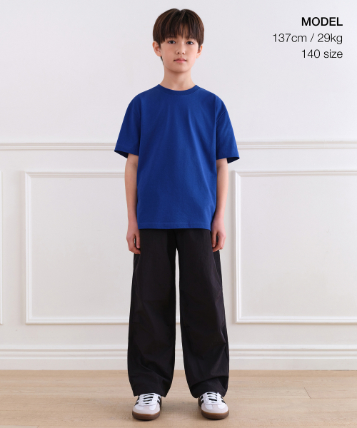 MUSINSA STANDARD KIDS（ムシンサスタンダードキッズ）の「[クールスタンダード] リラックスドクルーネックTシャツ [ブルー]（Tシャツ/カットソー・レディース・その他・100/110/120/130/140/150/160）」の2枚目の写真