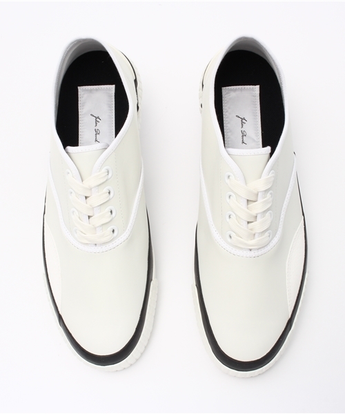 JULIEN DAVID（ジュリエンデビッド）の「JULIEN DAVID / ジュリアンデイヴィット レザースニーカー（スニーカー・メンズ・ホワイト・41/43）」の4枚目の写真