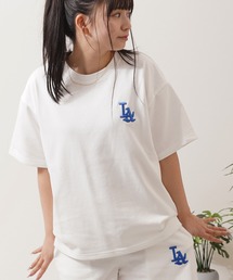 STAY GOLD（ステイゴールド）の「【STAYGOLD】LA ロゴ刺繍 ショート丈 ボックスシルエット 裏毛スウェットTシャツ   セットアップ対応   LA Logo Embroidered Sweatshirt T-Shirt（Tシャツ/カットソー）」