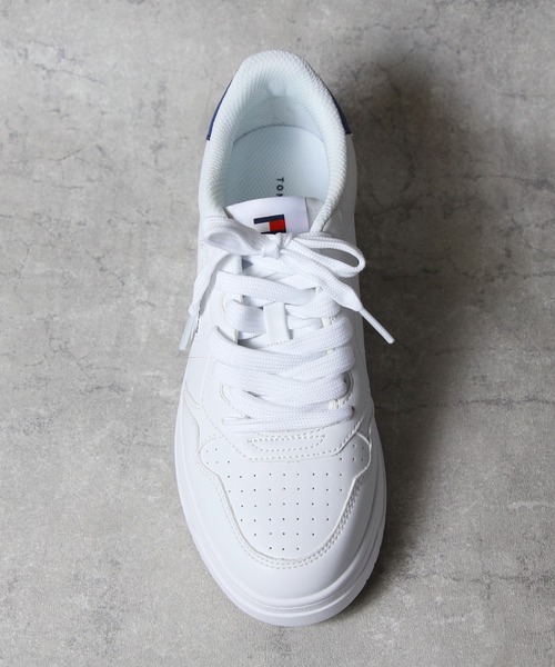 TOMMY HILFIGER(トミーヒルフィガー)の「TOMMYHILFIGER スニーカー DUNNER2(スニーカー・レディース・ホワイト・6.5/7/7.5/8/6)」の5枚目の写真